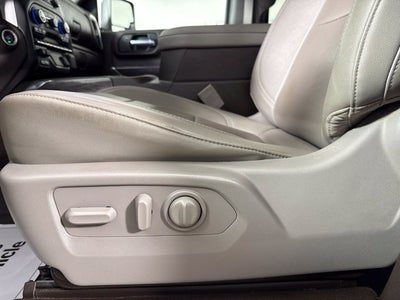 2021 Chevrolet Silverado 3500HD LTZ w/ HEAT/COOL LEATHER