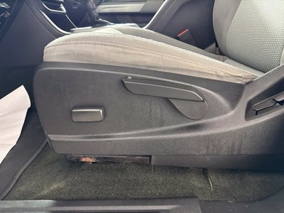 2018 Chevrolet Colorado LT w/ APPLE CARPLAY