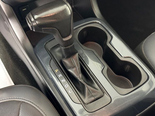 2017 Chevrolet Colorado Z71 w/ HEATED SEATS