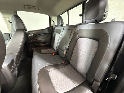 2017 Chevrolet Colorado Z71 w/ HEATED SEATS