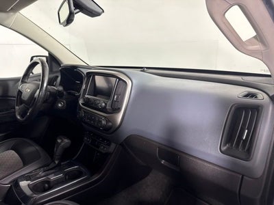 2017 Chevrolet Colorado Z71 w/ HEATED SEATS
