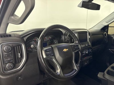 2019 Chevrolet Silverado 1500 LT w/ ONE OWNER