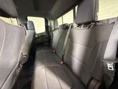 2019 Chevrolet Silverado 1500 LT w/ ONE OWNER