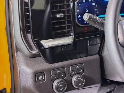 2026 Chevrolet Silverado 1500 LT w/ HEATED LEATHER