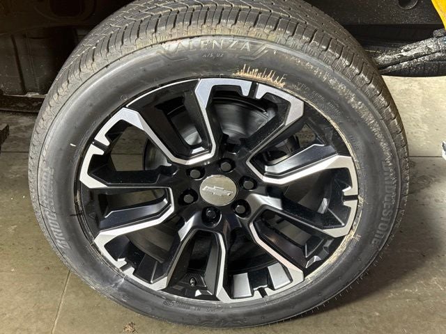 2026 Chevrolet Silverado 1500 LT LT1