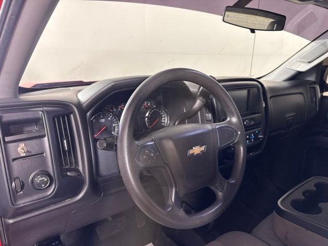 2017 Chevrolet Silverado 1500 Custom w/ APPLE CARPLAY