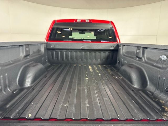 2017 Chevrolet Silverado 1500 Custom w/ APPLE CARPLAY