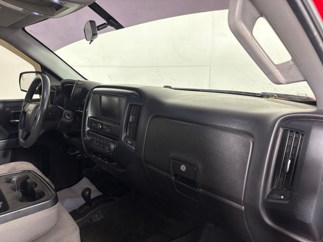 2017 Chevrolet Silverado 1500 Custom w/ APPLE CARPLAY