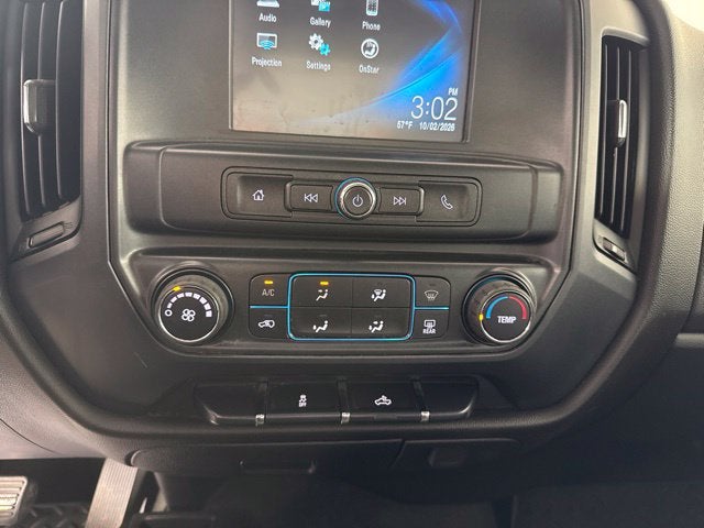 2018 Chevrolet Silverado 1500 Custom w/ TOW PACKAGE