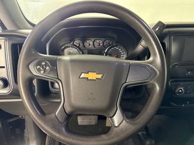 2018 Chevrolet Silverado 1500 Custom w/ LOCKING TAILGATE