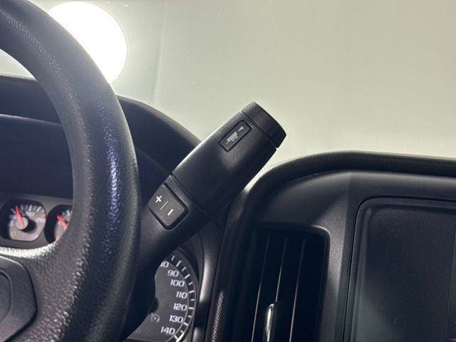 2018 Chevrolet Silverado 1500 Custom w/ LOCKING TAILGATE