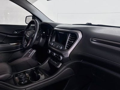 2023 GMC Acadia AT4 w/ BOSE AUDIO