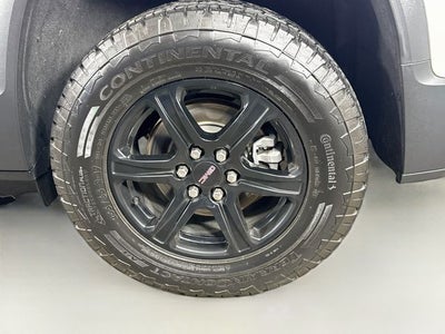 2023 GMC Acadia AT4 w/ BOSE AUDIO