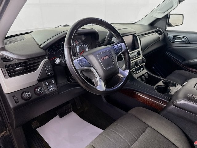 2015 GMC Yukon SLE w/ BOSE AUDIO