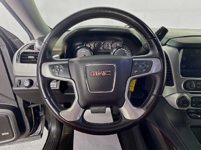 2015 GMC Yukon SLE w/ BOSE AUDIO