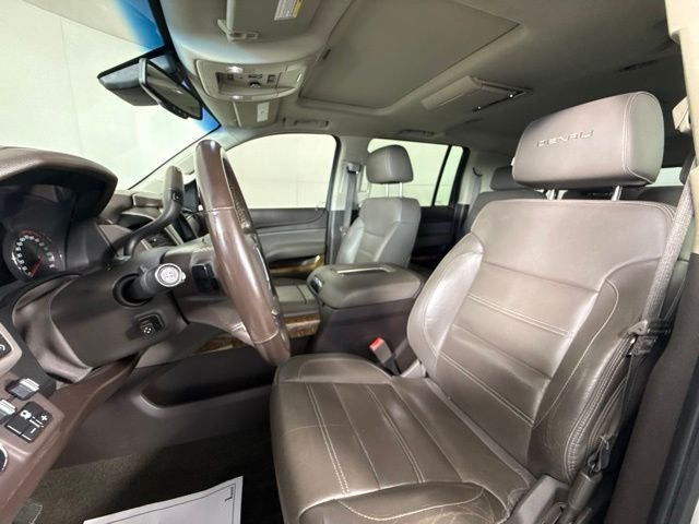 2016 GMC Yukon XL Denali w/ SUNROOF