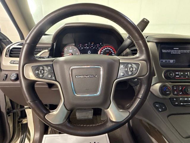 2016 GMC Yukon XL Denali w/ SUNROOF