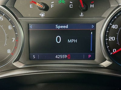 2023 Chevrolet Traverse LT w/ HEATED SEATS