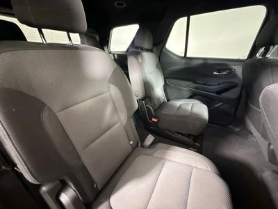 2023 Chevrolet Traverse LT w/ POWER LIFTGATE