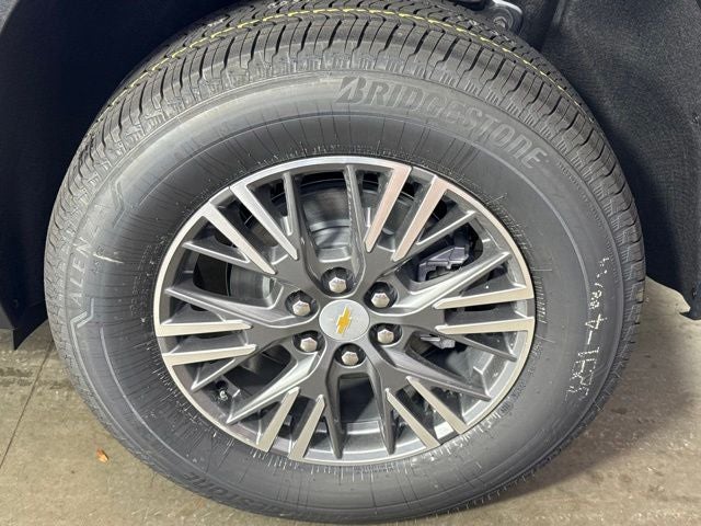 2027 Chevrolet Traverse LT 2LT