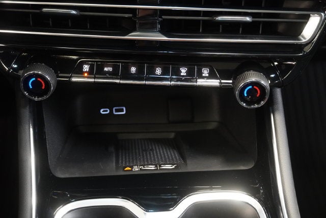 2027 Chevrolet Traverse LT 2LT