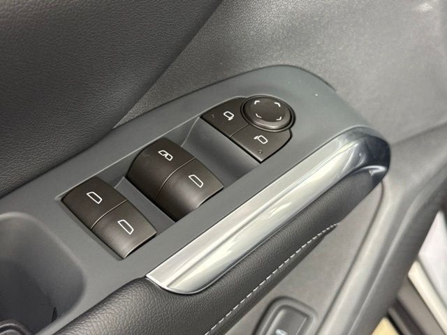 2027 Chevrolet Traverse LT 2LT