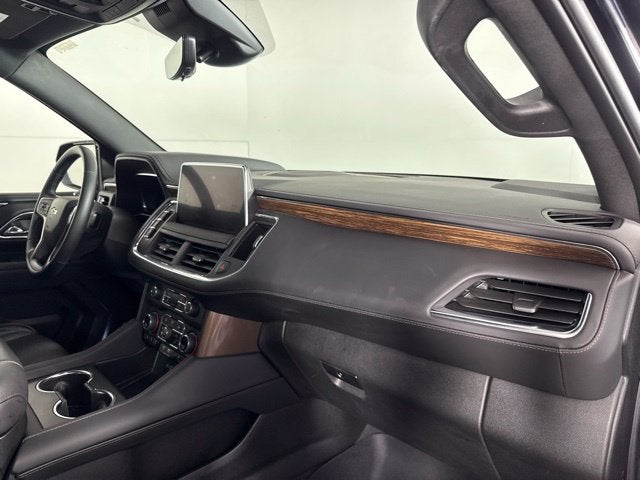 2023 Chevrolet Tahoe High Country w/ PANO ROOF