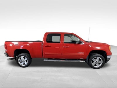 2011 GMC Sierra 2500HD SLT w/ BOSE AUDIO