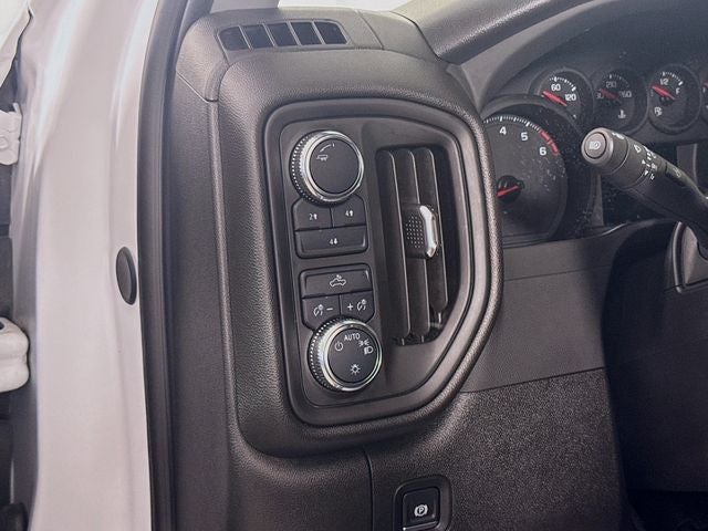 2025 GMC Sierra 2500HD Pro w/ APPLE CARPLAY
