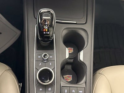 2023 Cadillac XT4 Luxury w/ PANO ROOF