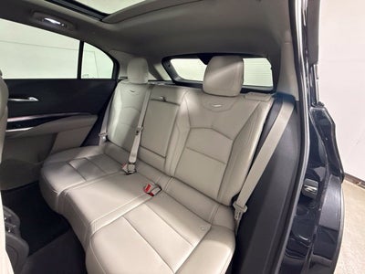 2023 Cadillac XT4 Luxury w/ PANO ROOF
