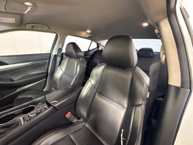 2018 Nissan Maxima 3.5 SV w/ HEATED SEATS