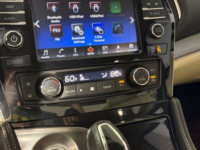 2017 Nissan Maxima 3.5 SL w/ PANO ROOF