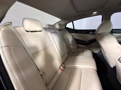 2017 Nissan Maxima 3.5 SL w/ PANO ROOF
