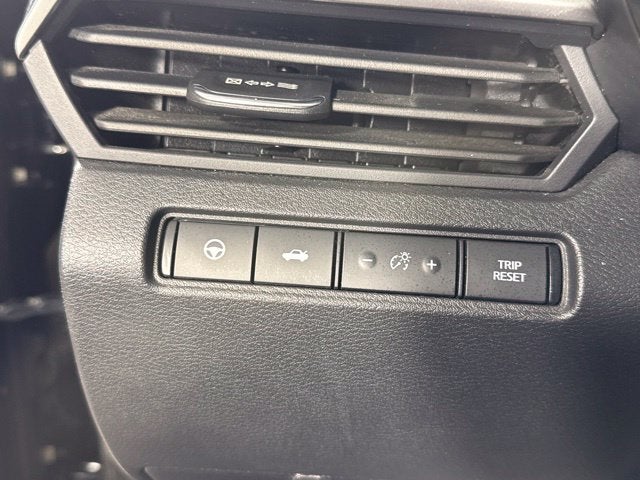 2019 Nissan Altima 2.5 SV AWD w/ MOONROOF