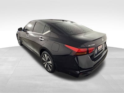 2019 Nissan Altima 2.5 SV AWD w/ MOONROOF