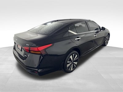 2019 Nissan Altima 2.5 SV AWD w/ MOONROOF