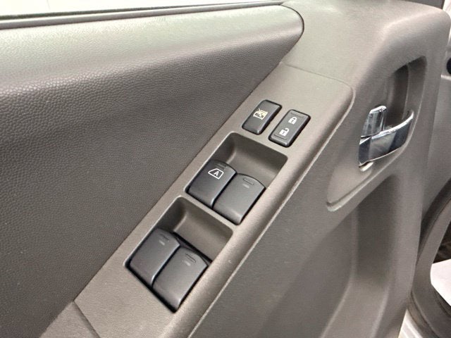 2018 Nissan Frontier PRO-4X w/ HEATED SEATS