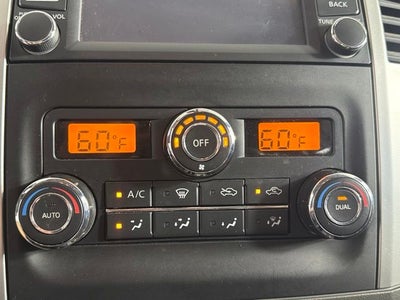 2018 Nissan Frontier PRO-4X w/ HEATED SEATS