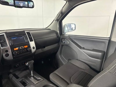 2018 Nissan Frontier PRO-4X w/ HEATED SEATS