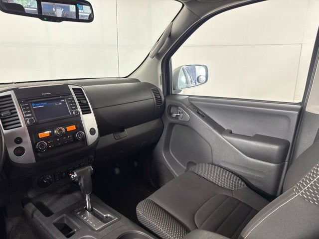 2018 Nissan Frontier PRO-4X w/ HEATED SEATS