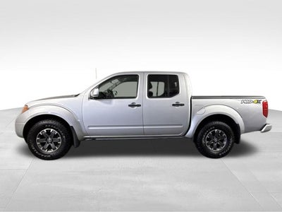 2018 Nissan Frontier PRO-4X w/ HEATED SEATS