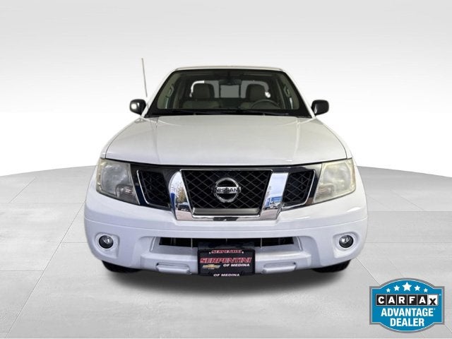 2016 Nissan Frontier SV w/ HEATED SEATS