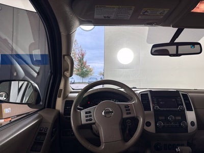 2016 Nissan Frontier SV w/ HEATED SEATS