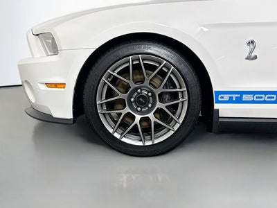 2012 Ford Mustang Shelby GT500 w/ CLEAN CARFAX
