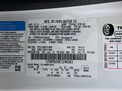 2012 Ford Mustang Shelby GT500 w/ CLEAN CARFAX