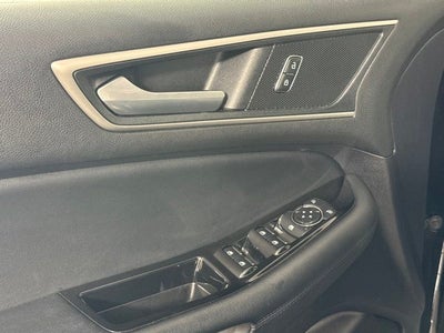 2019 Ford Edge SEL w/ PANO ROOF