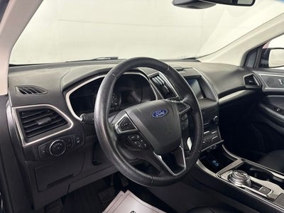 2019 Ford Edge SEL w/ PANO ROOF