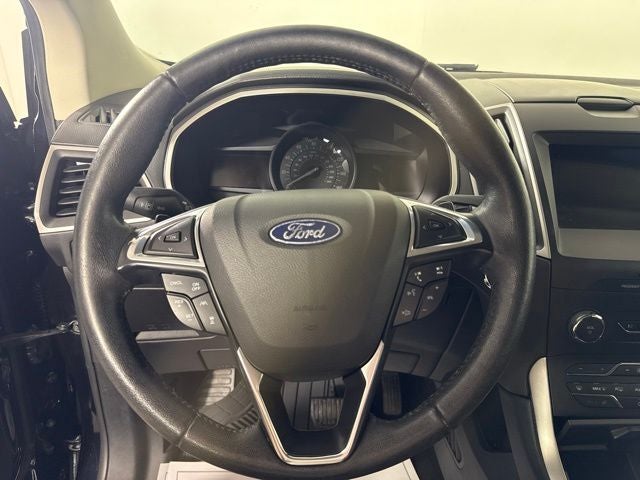 2019 Ford Edge SEL w/ PANO ROOF