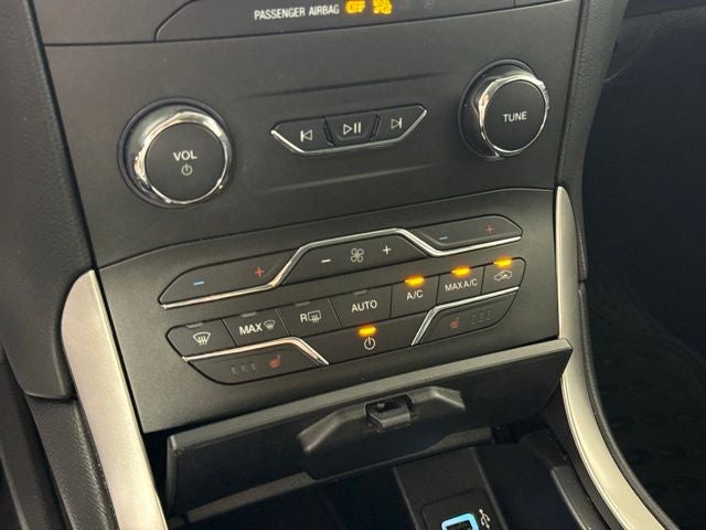 2019 Ford Edge SEL w/ PANO ROOF